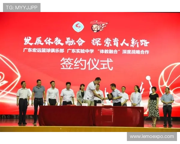 篮球团队协作实力权威发布揭示各队合作潜力与竞争力分析