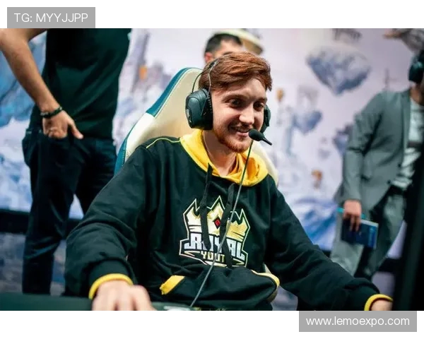 英雄联盟战术深度解析：V5战队的策略与执行全景剖析