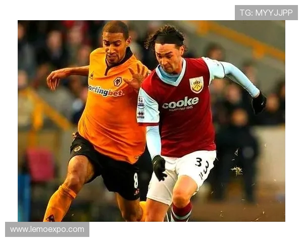 伯恩利对阵诺维奇精彩直播全程回顾与赛后分析