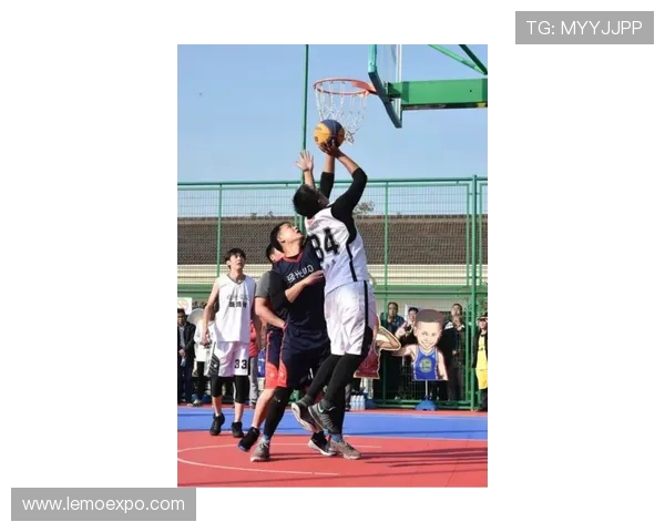 爱华顿与利物浦激战正酣精彩直播全程回顾与分析