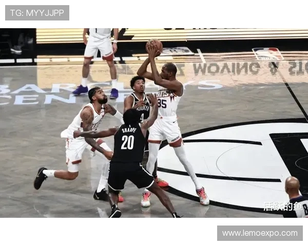 热火与篮网激战13至14赛季回顾球星对决与精彩瞬间再现