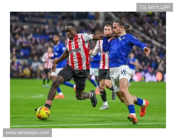 狼队与修咸顿激战正酣谁能在英超赛场上笑到最后