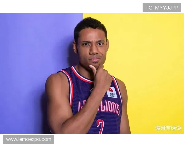 祝铭震的奋斗历程与未来展望：从学术新星到行业领军人物的成长之路