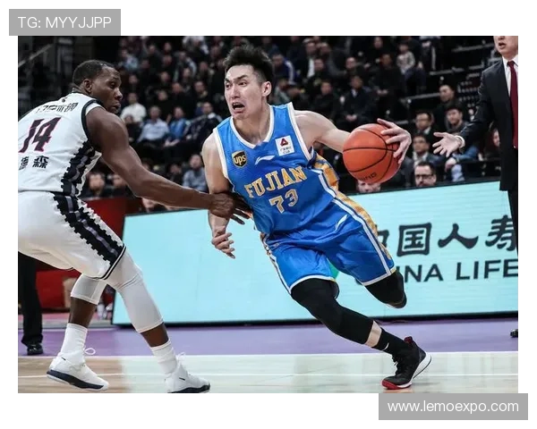 赵泰隆：从篮球新星到职业生涯巅峰的成长之路与奋斗故事