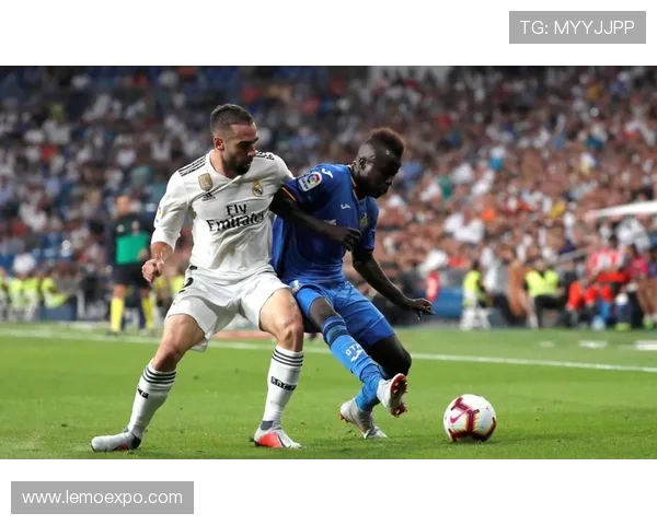 阿弗尔主场迎战图尔期待精彩对决双方争夺宝贵积分的关键战役 阿弗尔主场迎战图尔期待精彩对决双方争夺宝贵积分的关键战役