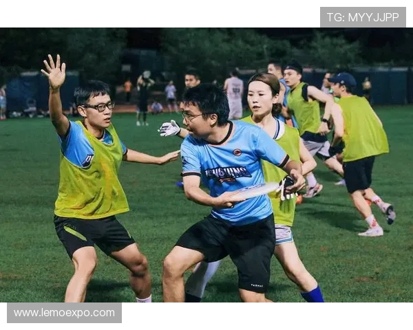 飞盘速度排行榜揭晓杭州飞盘队荣获第一名引发热议 飞盘速度排行榜揭晓杭州飞盘队荣获第一名引发热议