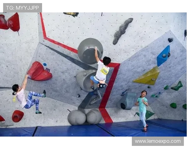 广州攀岩队荣登攀岩战术排行榜首位引领全国攀岩新风潮 广州攀岩队荣登攀岩战术排行榜首位引领全国攀岩新风潮