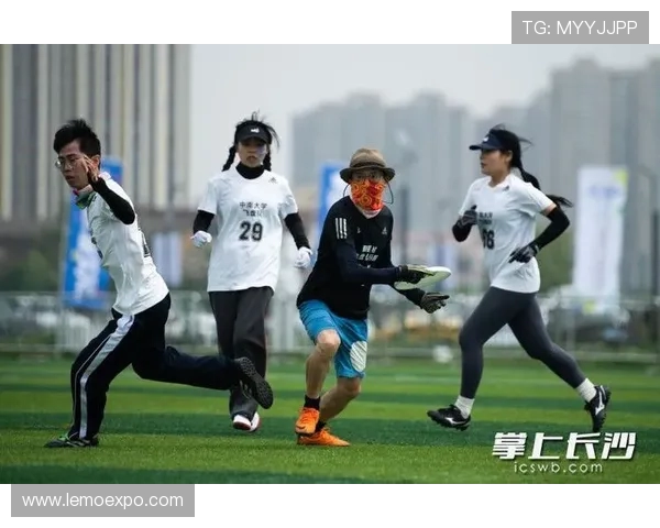 广州飞盘队与武汉飞盘队耐力对决赛后分析与反思