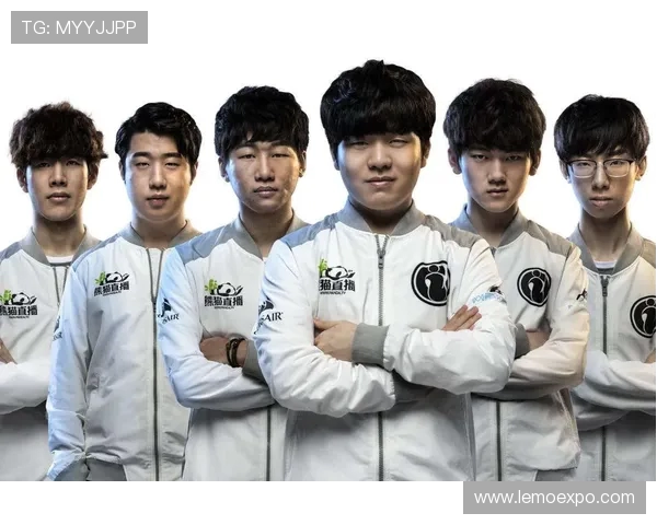 FPX在挑战者杯中的个人能力展现与团队协作的深度分析