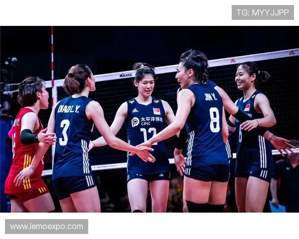 成都排球队状态飙升稳居排球最新TOP10榜首引领全局